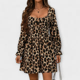 Aušrelė – Leopardo rašto suknelė