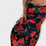 Kleita bodycon su gėlių raštu ir petnešomis