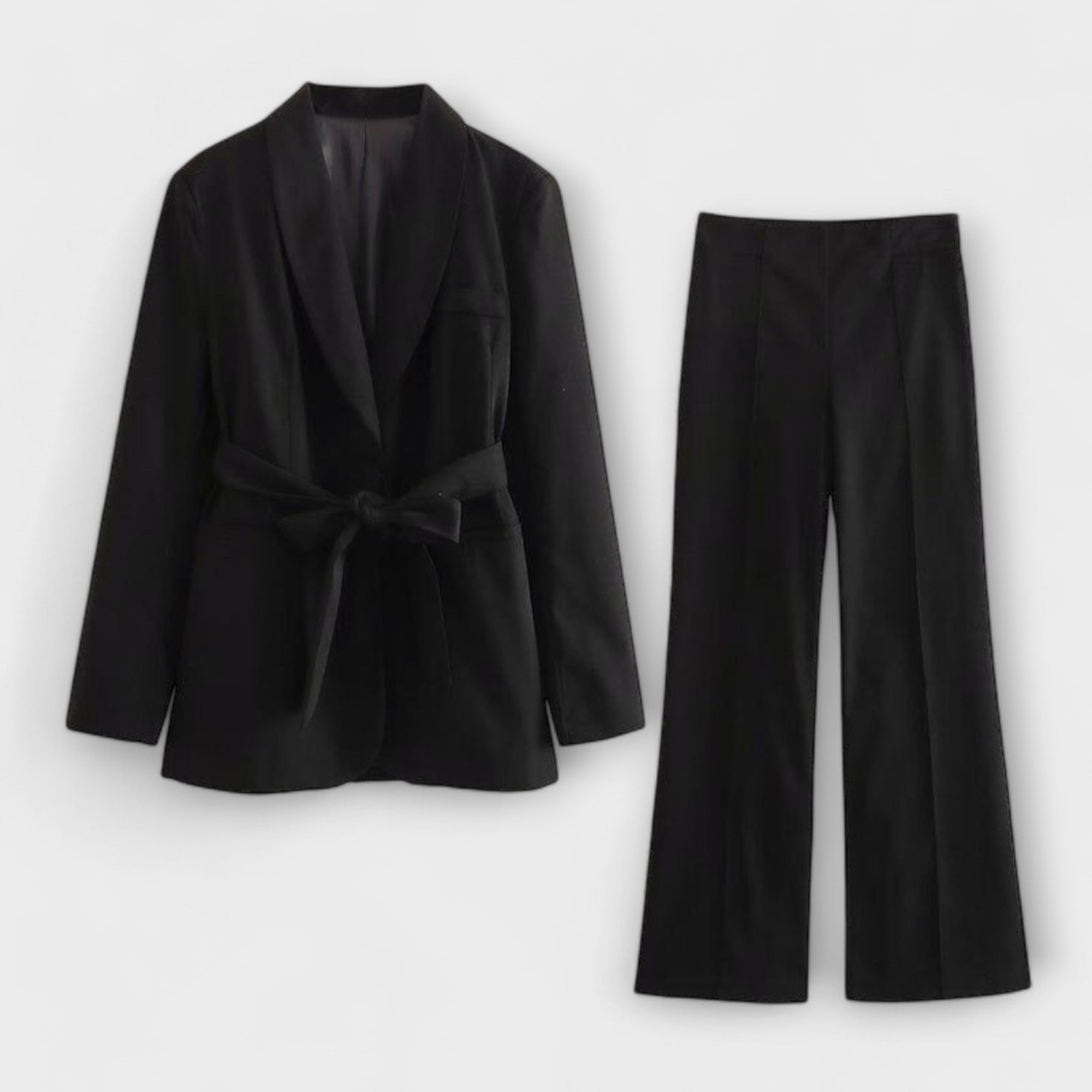 Ūla – Stilingas dviejų dalių komplektas
